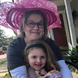 Meet your Posher, Debi